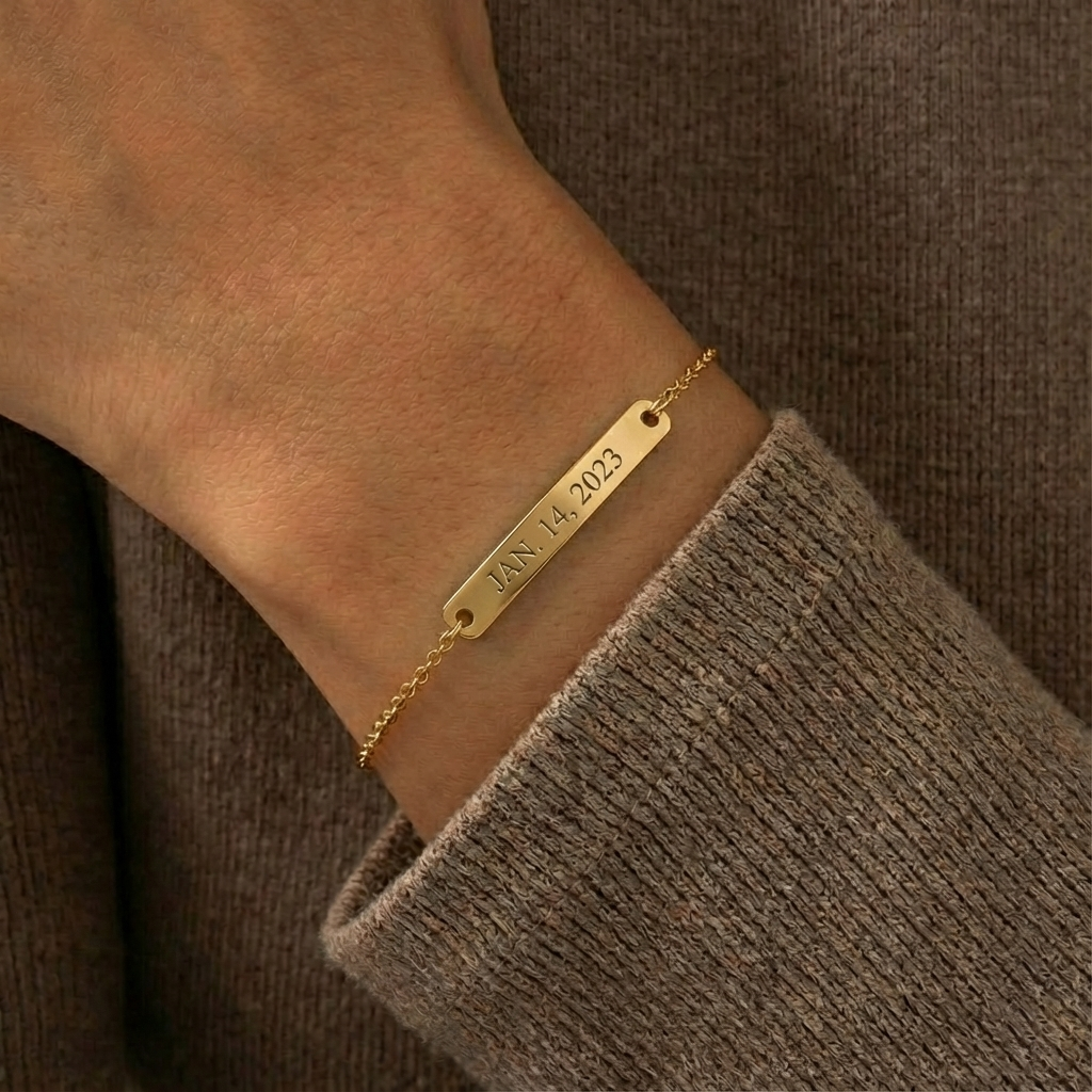 Schakelarmband met Bar - Graveerbaar - RVS - Goud
