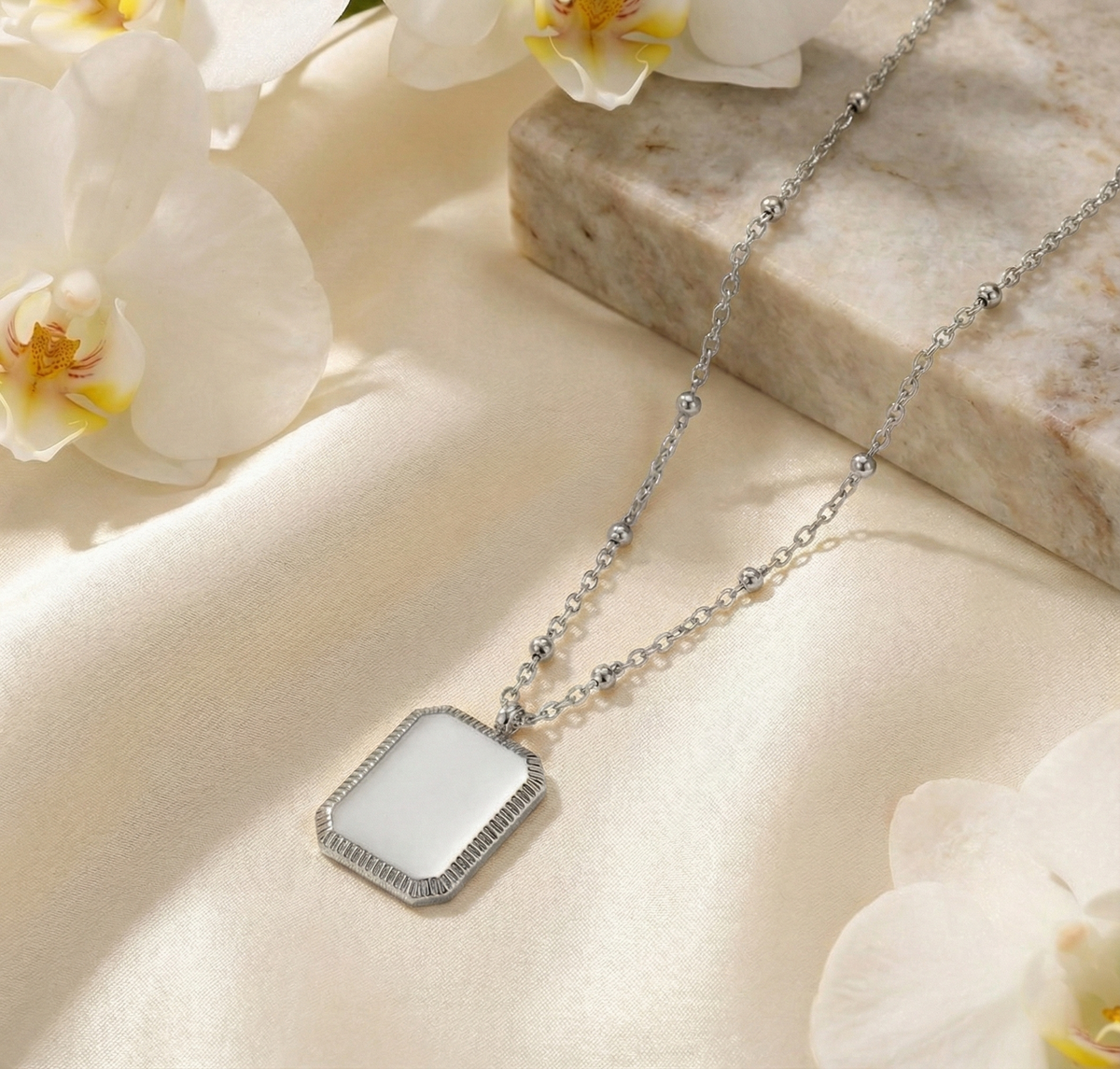 Ketting met Rechthoekige Hanger & Bolletjesketting - Graveerbaar - Zilver